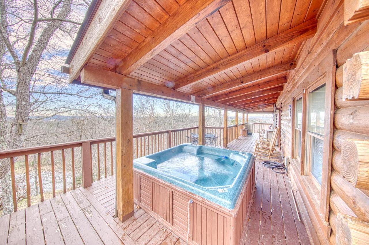 סביירוויל Serenity, A Rustic Log Cabin Retreat מראה חיצוני תמונה