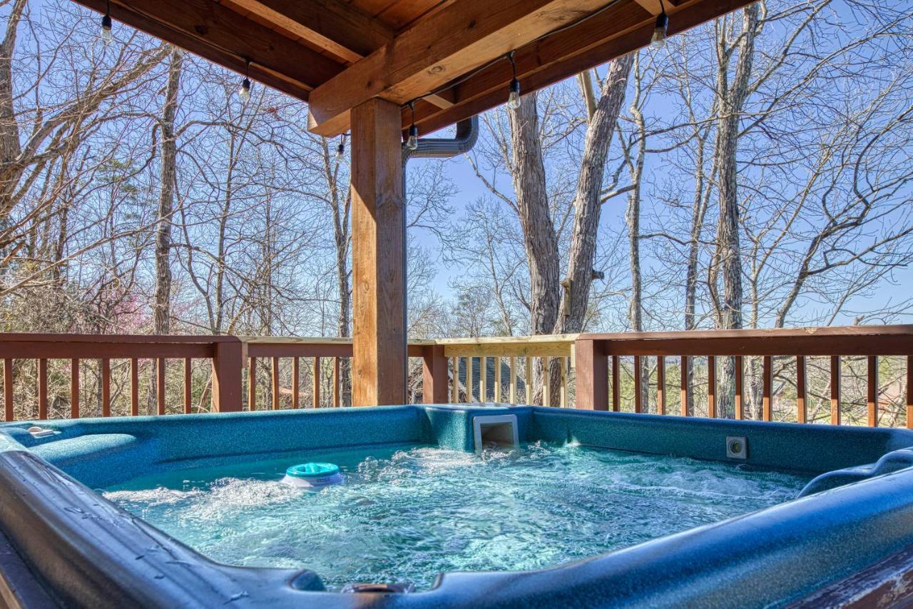 סביירוויל Serenity, A Rustic Log Cabin Retreat מראה חיצוני תמונה
